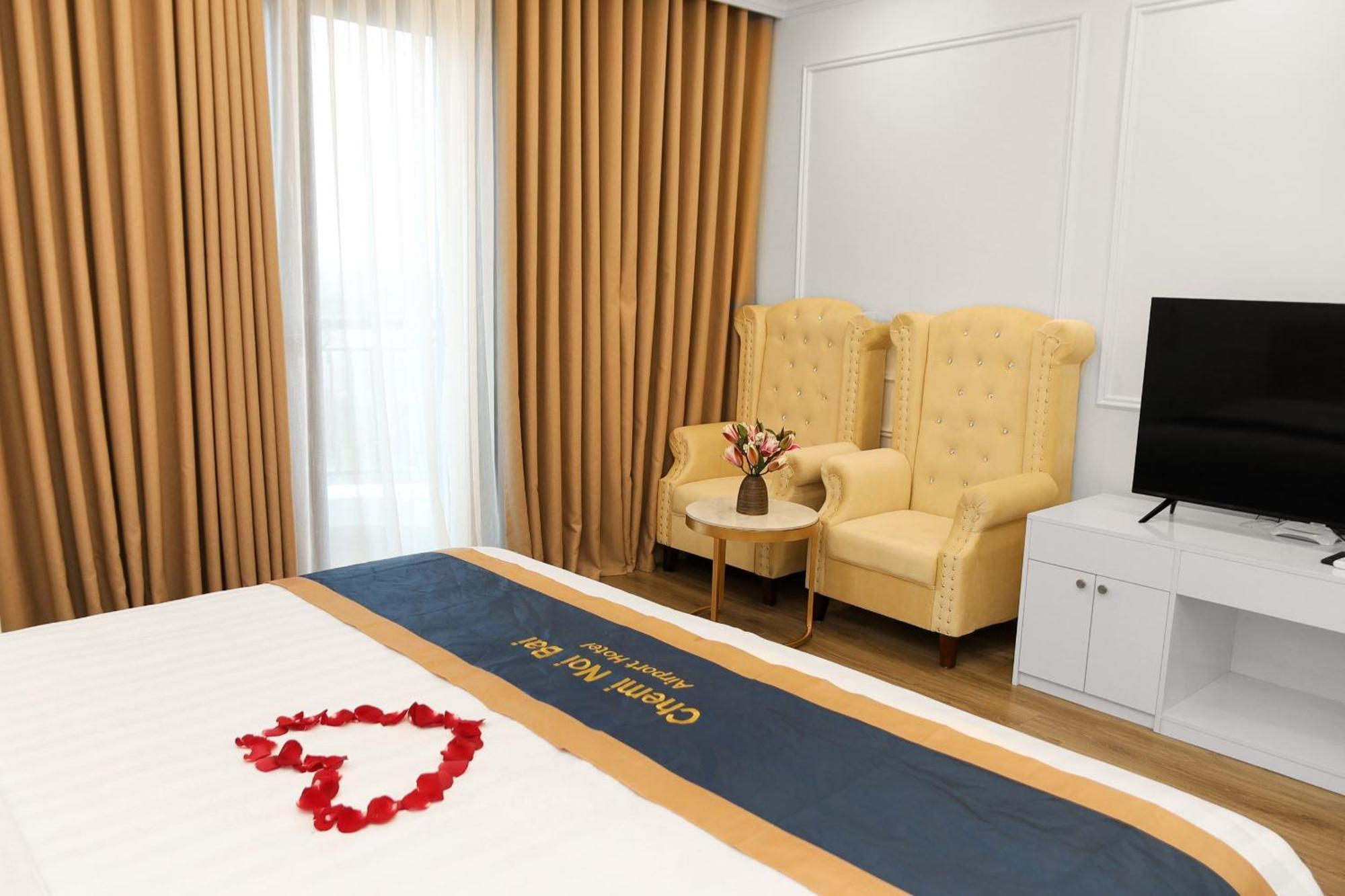 Chemi Noi Bai Airport Hotel Thach Loi Exteriör bild