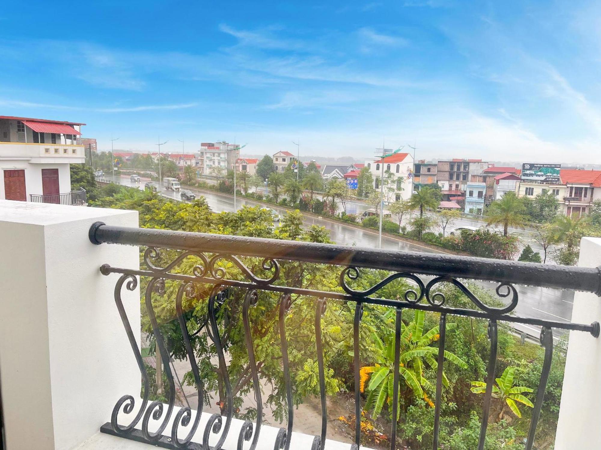 Chemi Noi Bai Airport Hotel Thach Loi Exteriör bild