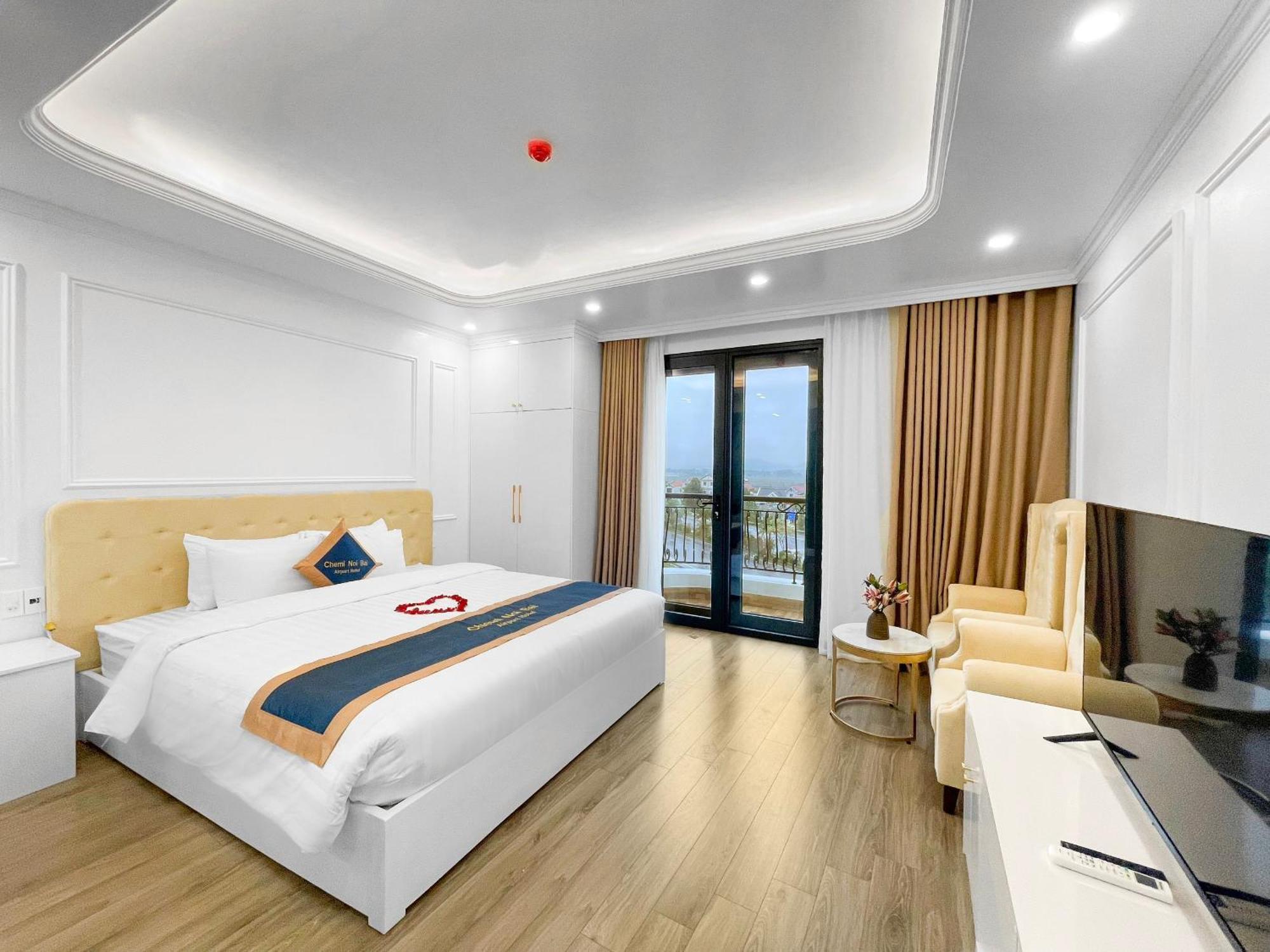 Chemi Noi Bai Airport Hotel Thach Loi Exteriör bild